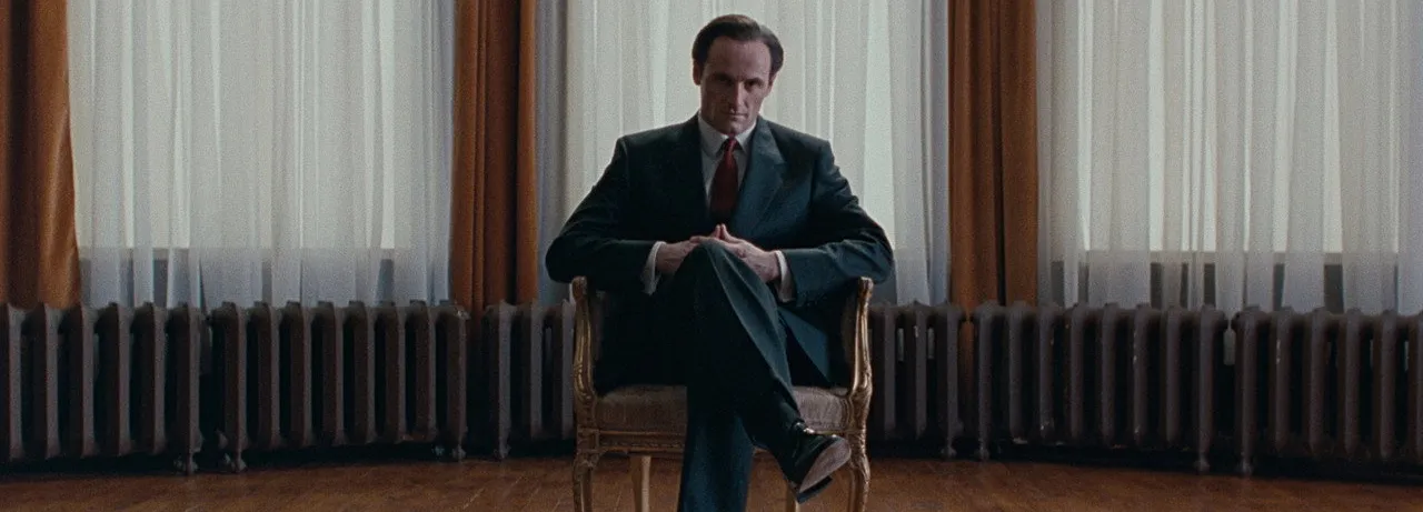 Thirty Two Short Films About Glenn Gould