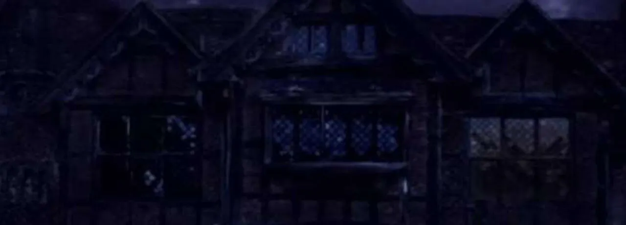 Crooked House
