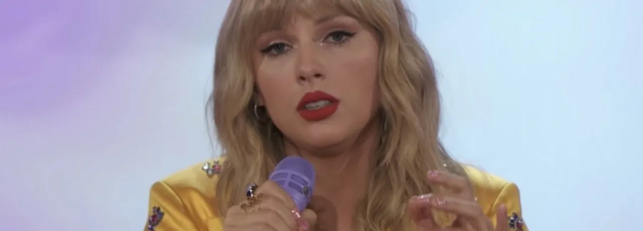 Taylor Swift: Lover's Lounge Live