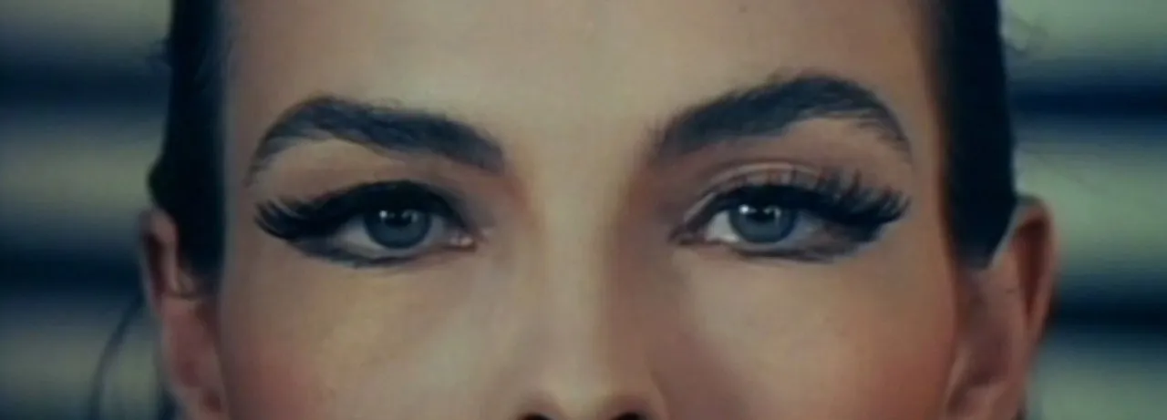 Dagger Eyes