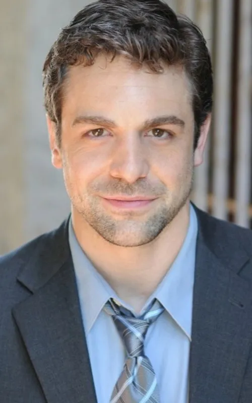 Chris L. McKenna