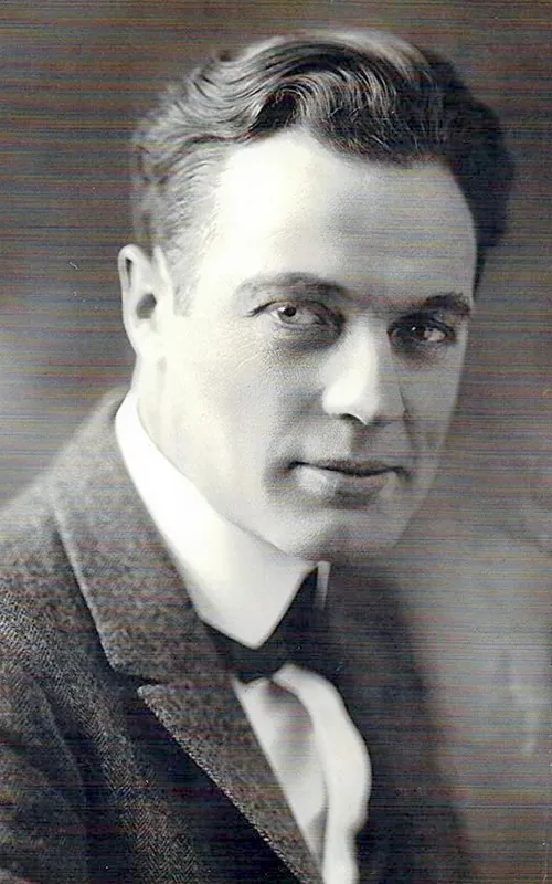 Forrest Taylor