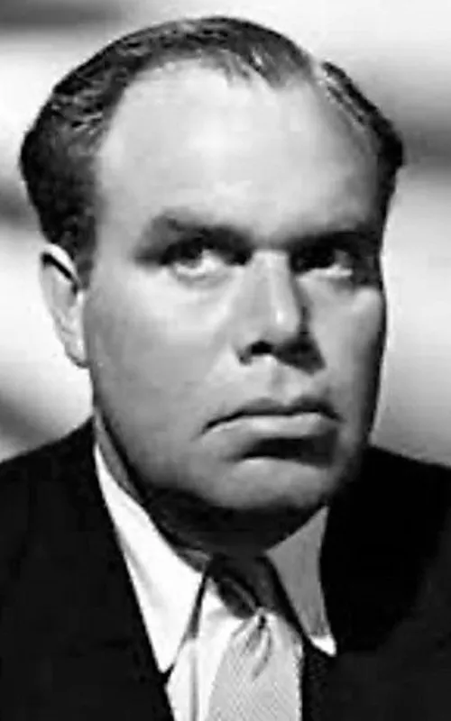 Peter Bull