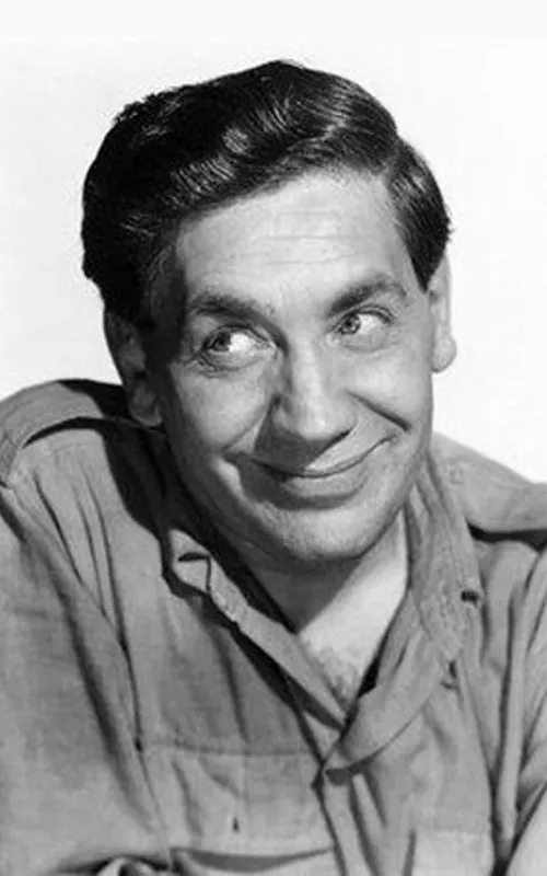 Alfie Bass