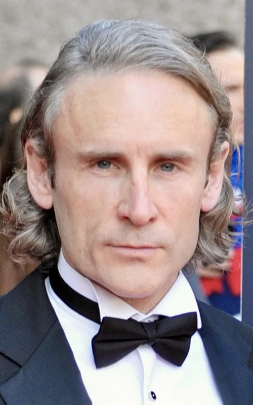 Cal MacAninch
