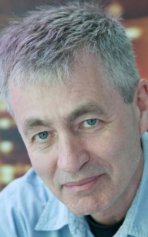 Steve James