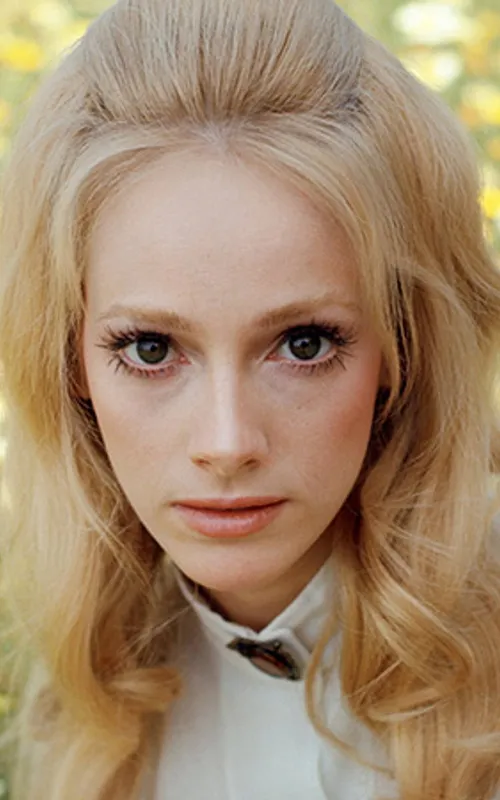 Sondra Locke