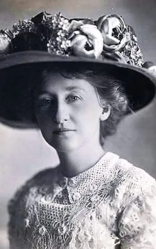 Margaret Fealy