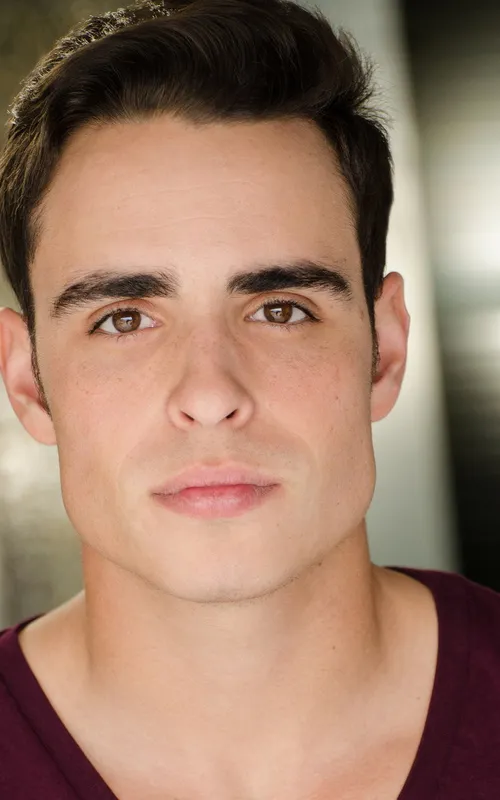 Andrew Romano