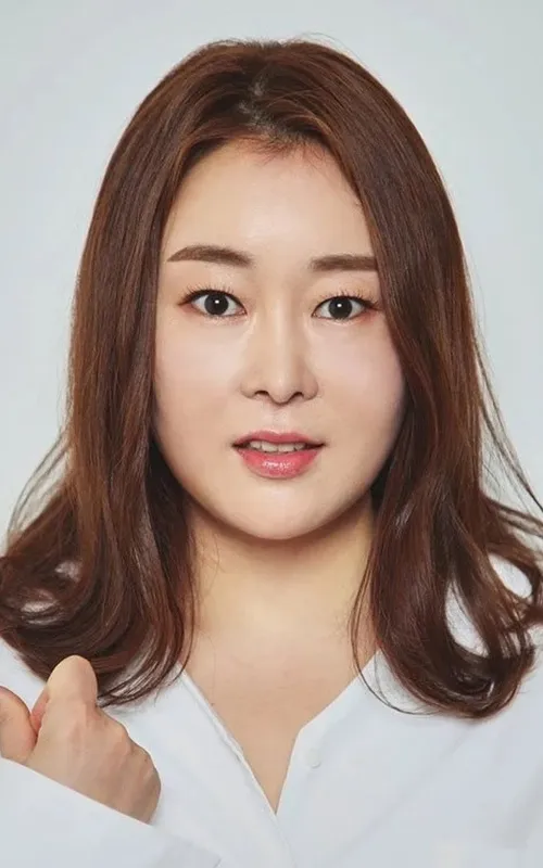 Yoon Sa-bong