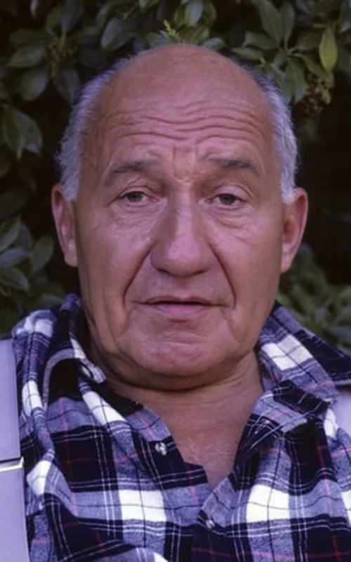 Walter Gotell