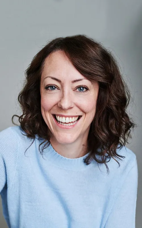 Alison Thea-Skot