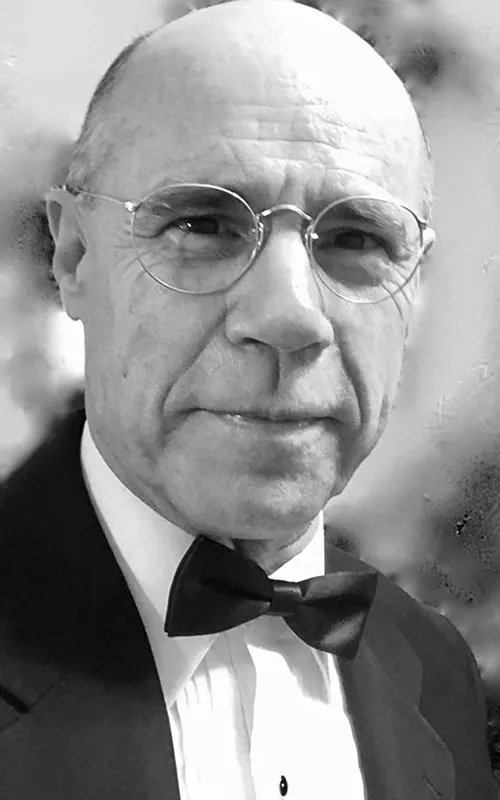 Barry Livingston