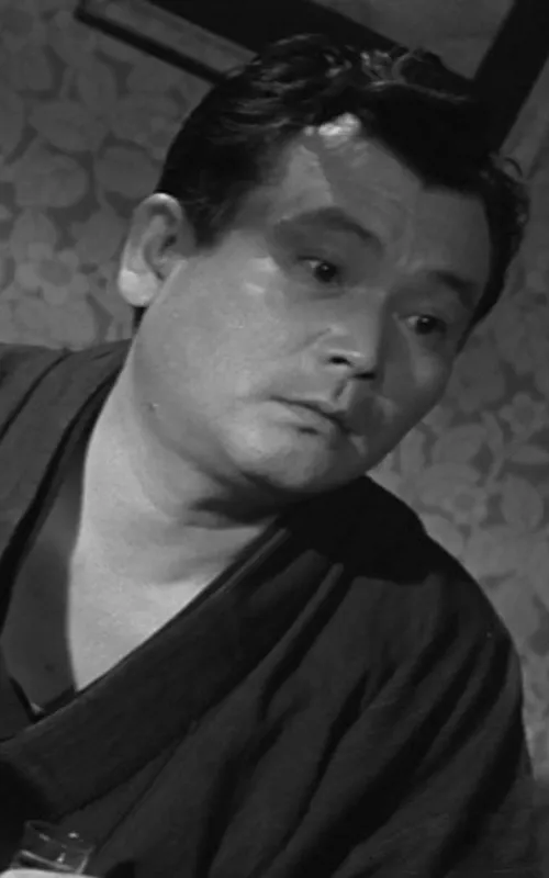 Kan Yanagiya