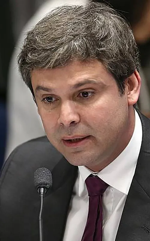 Lindbergh Farias