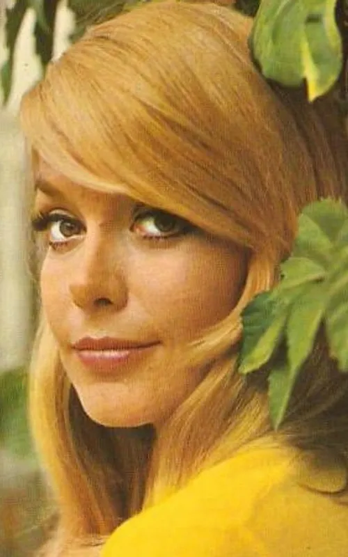 Teresa Gimpera