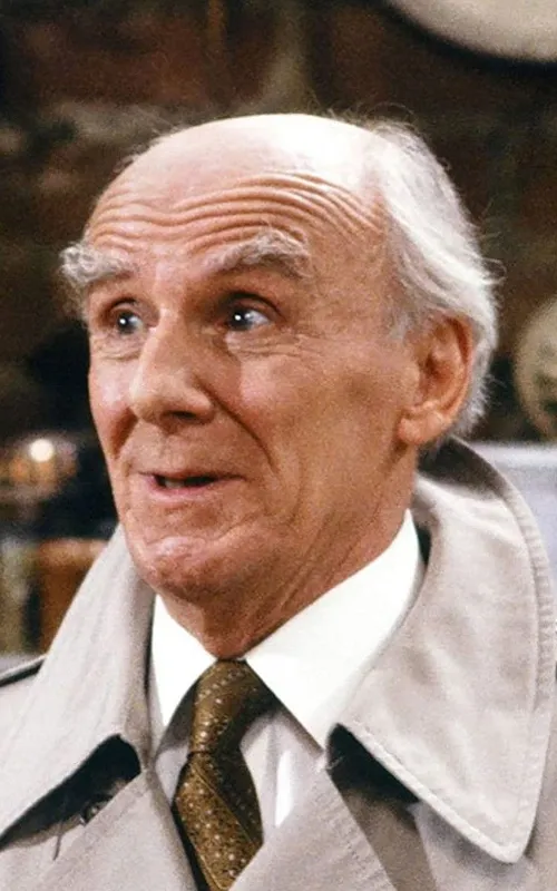 Douglas Seale