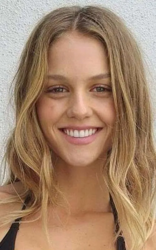 Isabelle Cornish
