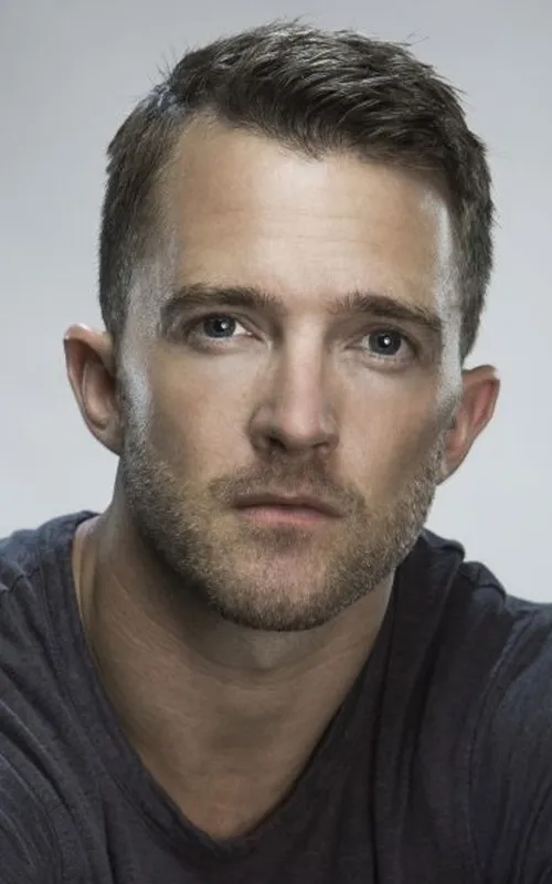 Tim Draxl