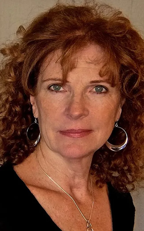 Sara Botsford
