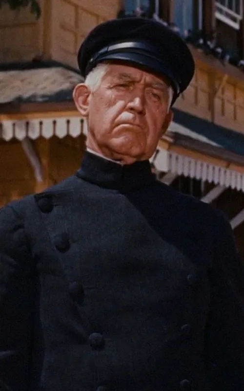 Nolan Leary