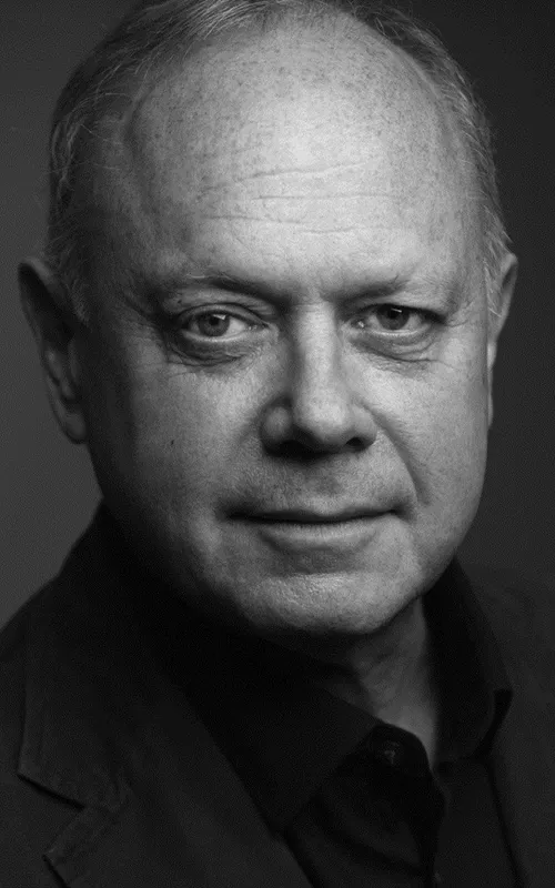 Jonathan Coy