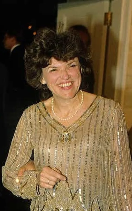 Carol Arthur