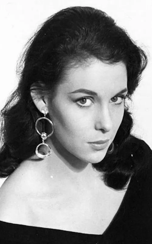 Marie Devereux