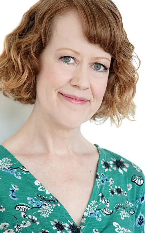 Julia Lashae