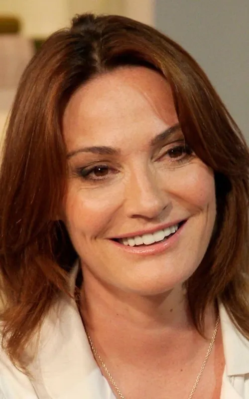 Sarah Parish