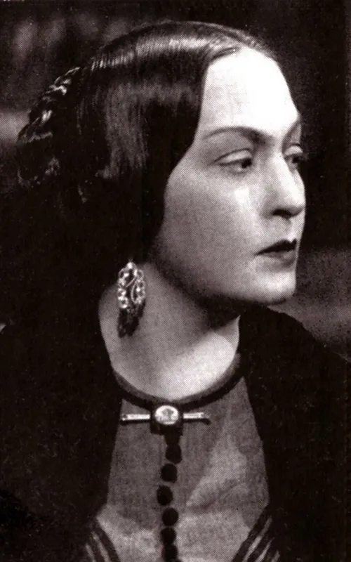 Olga Solbelli