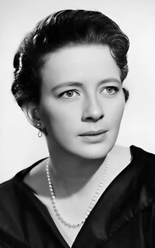 Leora Dana