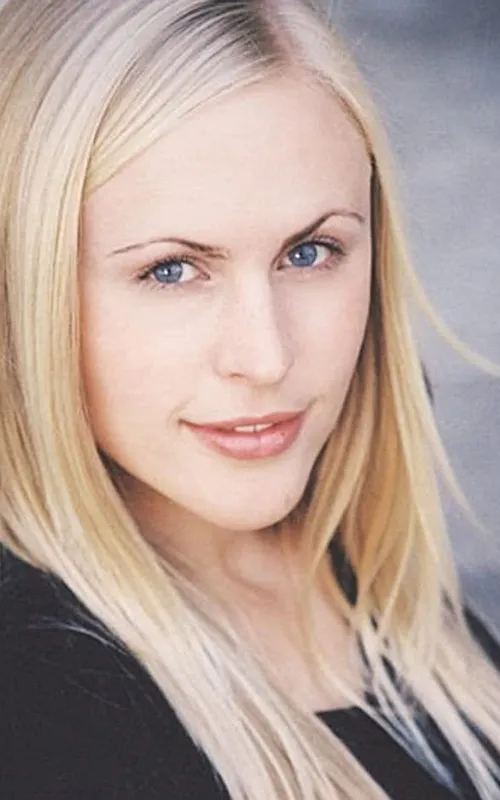 Annie McElwain