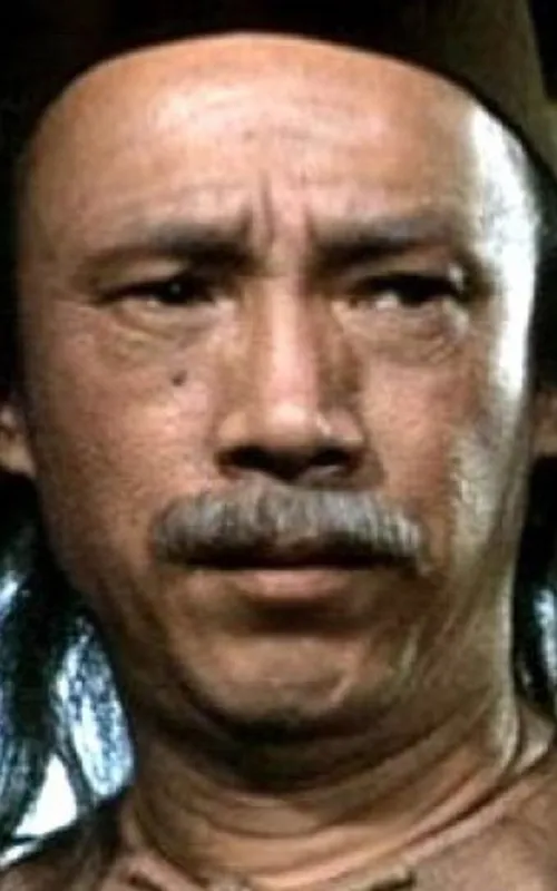 Chen Hui-Lou