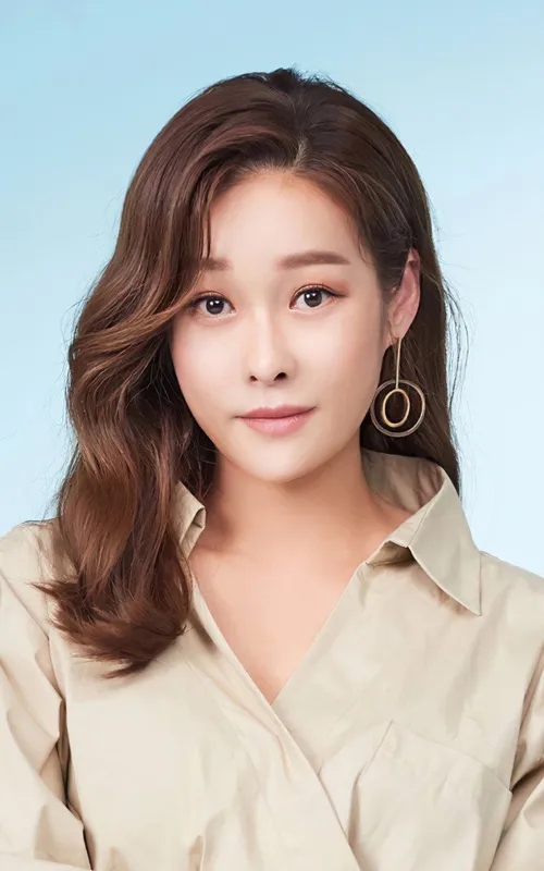 Hyun Young
