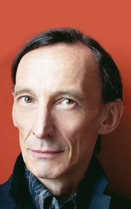 Julian Richings