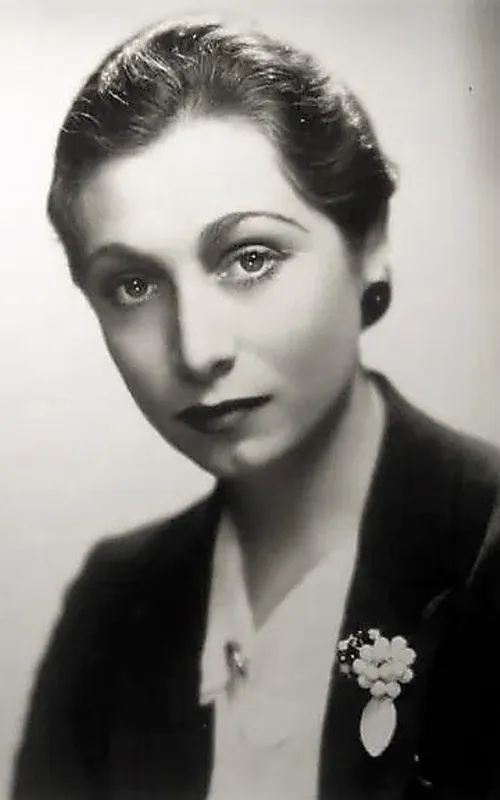 Aline MacMahon