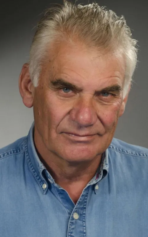 Tim Hughes