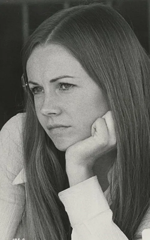 Dianne Hull