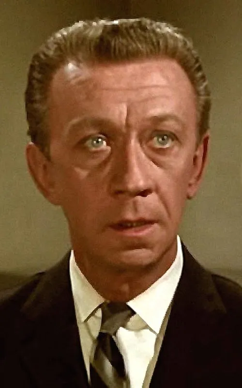 James Millhollin