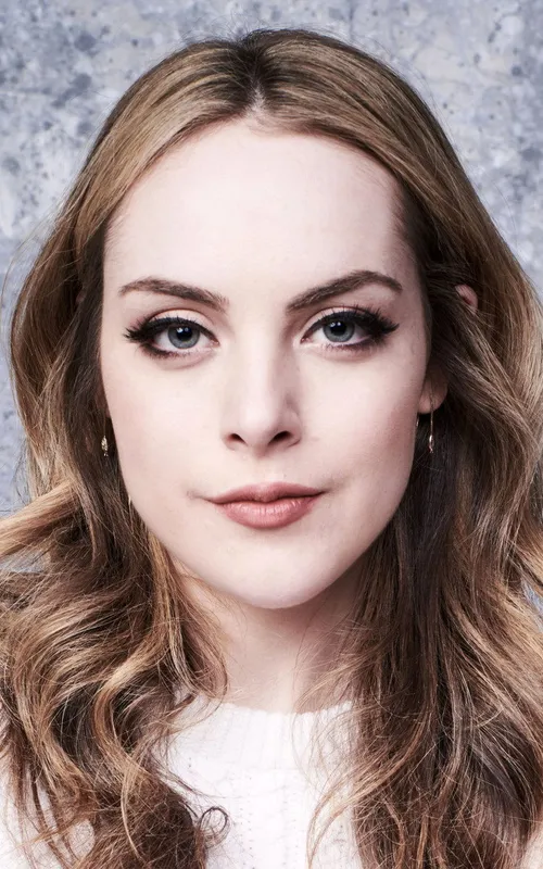 Elizabeth Gillies