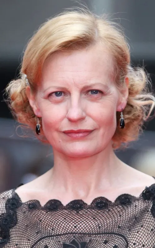 Anastasia Hille