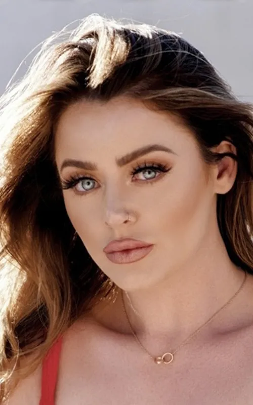 Sophie Dee