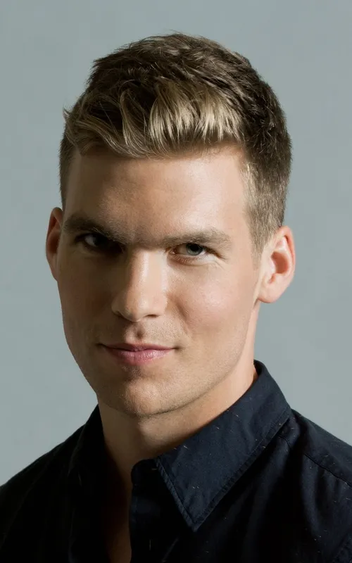 Pete Ploszek