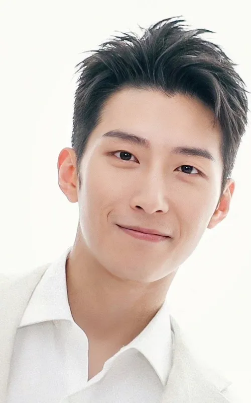 Shawn Dou
