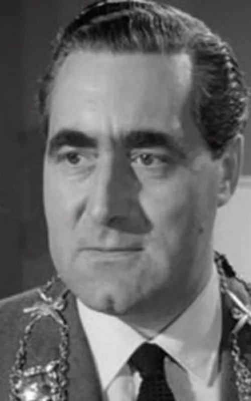 Leslie Sands