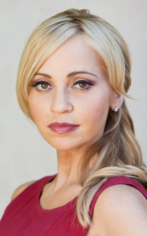 Tara Strong