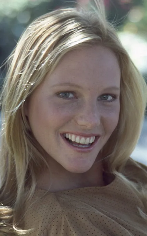 Amy Steel