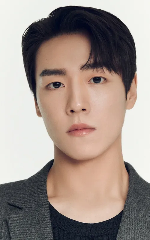 Lee Hyun-woo