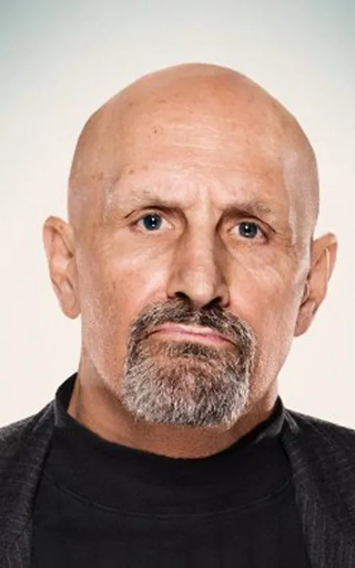 Paul Ellering